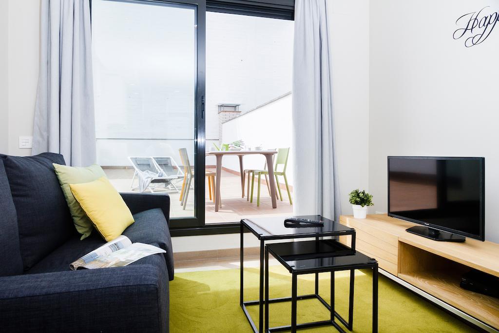 Feelathome Plaza Appartamento Barcellona