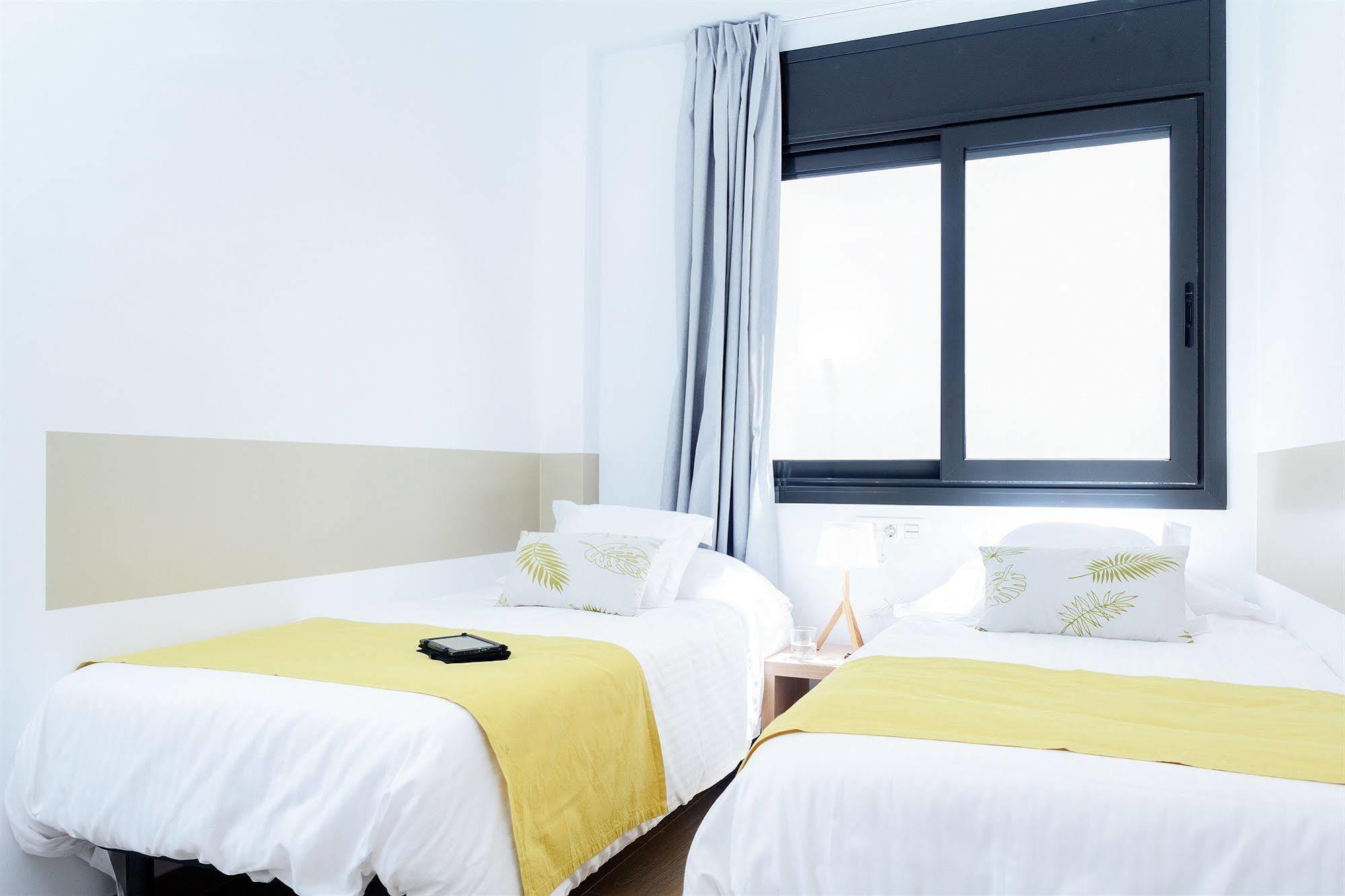 Feelathome Plaza Appartamento Barcellona